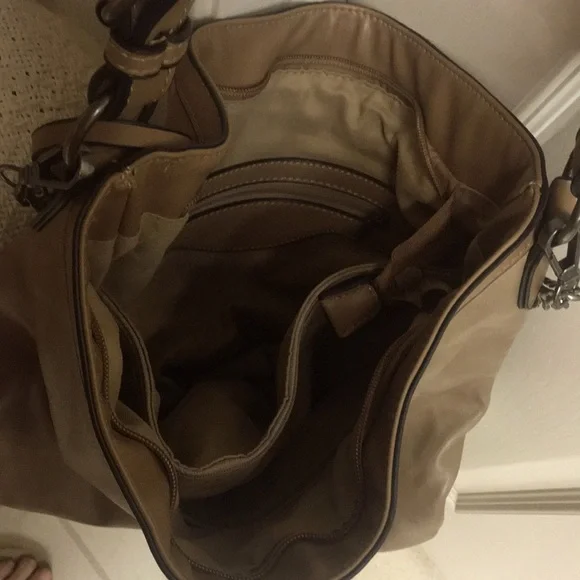 NWOT Taupe Bucket Bag (Vegan) - Picture 13 of 15